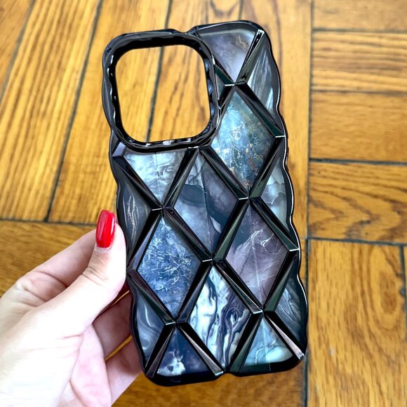 Electroplated Geometric Gradient Marble iPhone 14 Pro Case - Picture 1 of 4